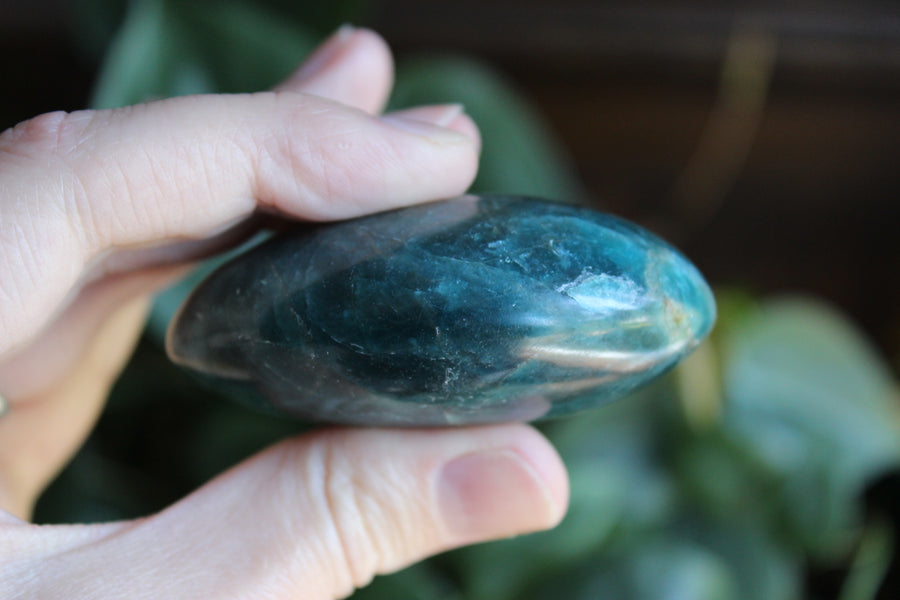 Blue apatite pocket stone 8