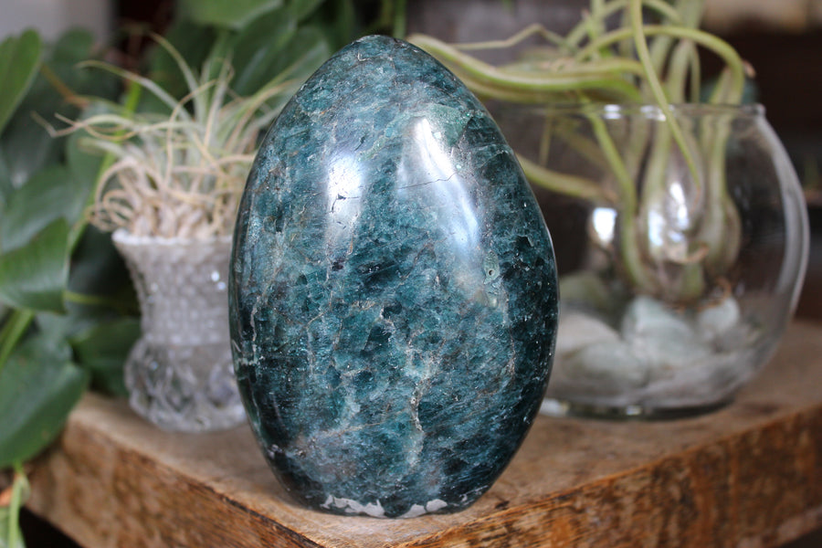 Green/teal apatite free form 5
