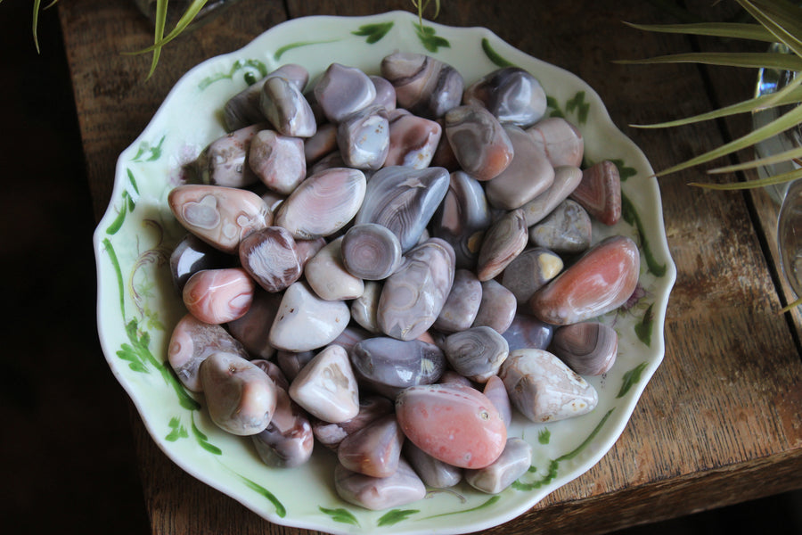 Botswana agate tumbled stones (set of 3)