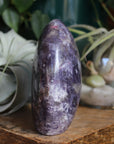 Lepidolite free form 1