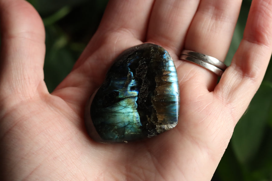 Labradorite heart 13