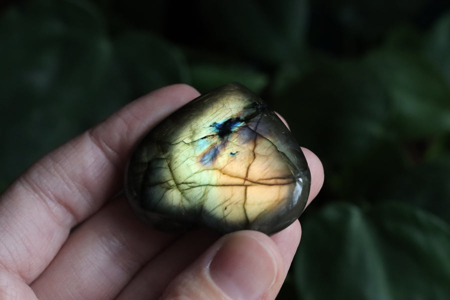 Labradorite heart 15