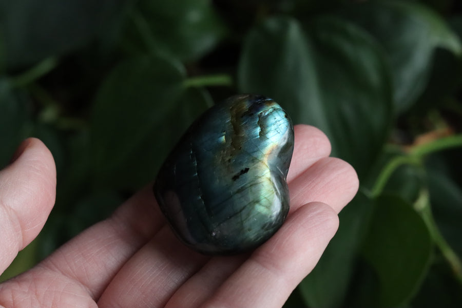 Labradorite heart 16