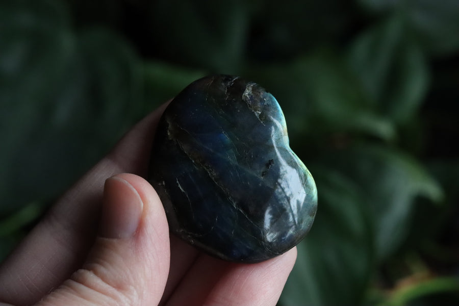 Labradorite heart 16