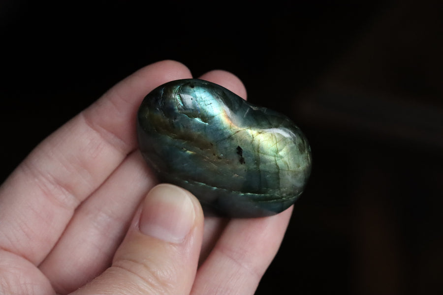 Labradorite heart 16