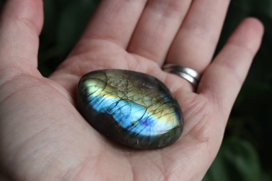 Labradorite heart 17