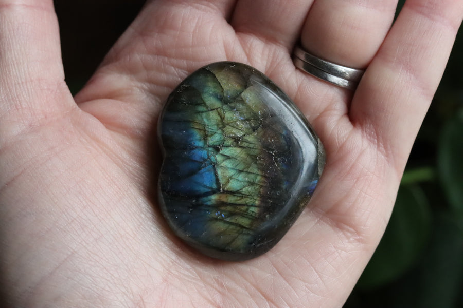 Labradorite heart 17