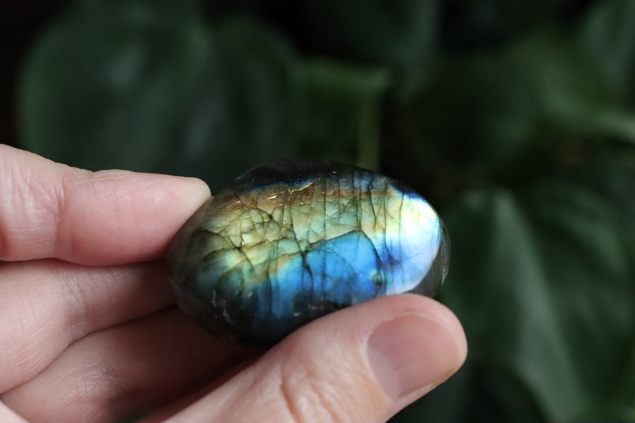 Labradorite heart 17