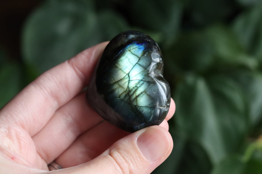 Labradorite heart 18