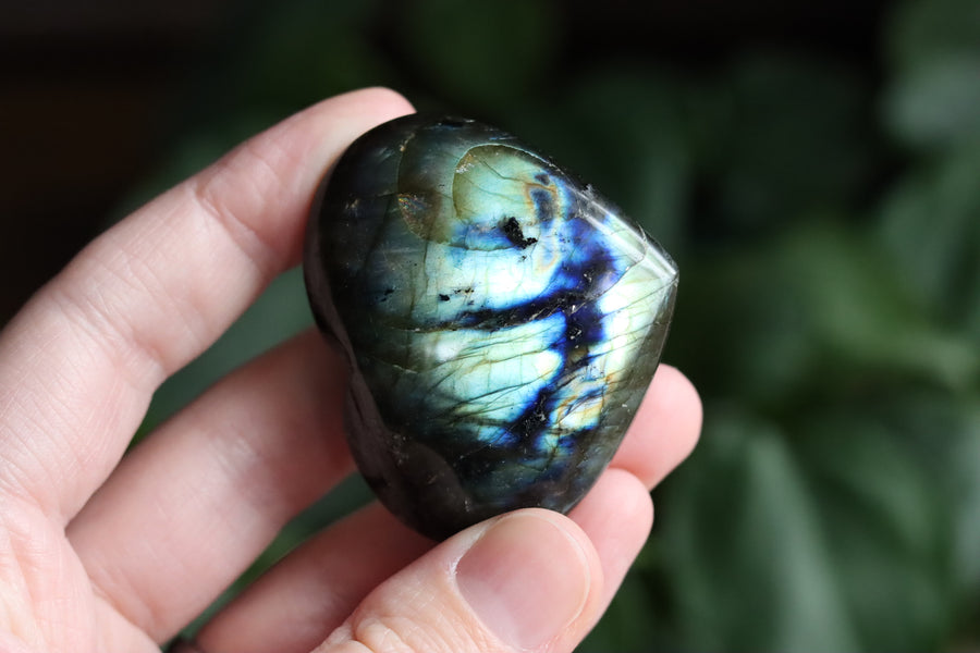 Labradorite heart 18