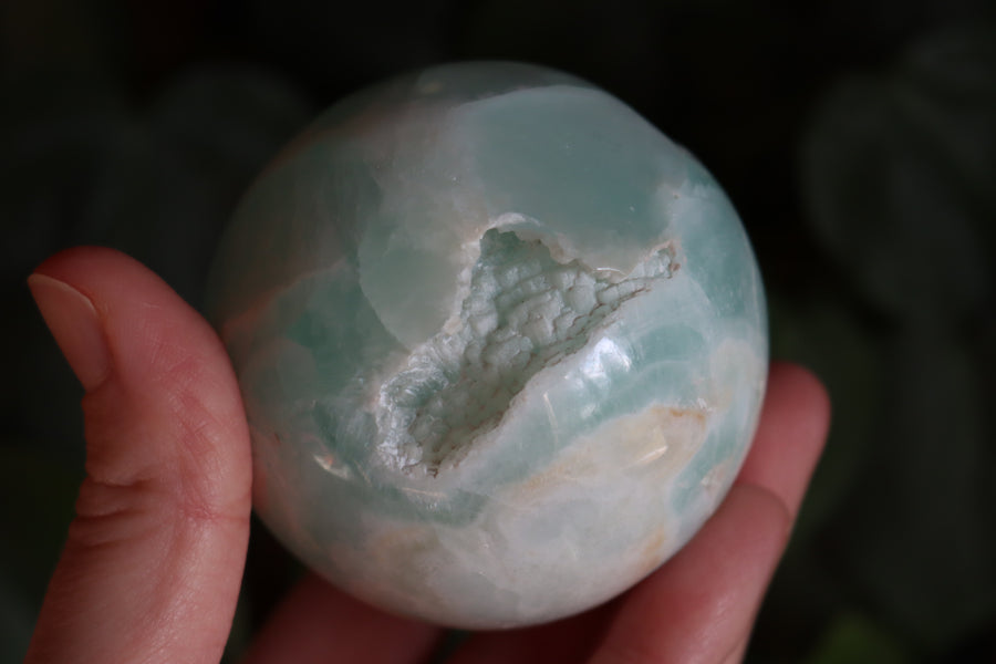 Caribbean calcite sphere 1 new