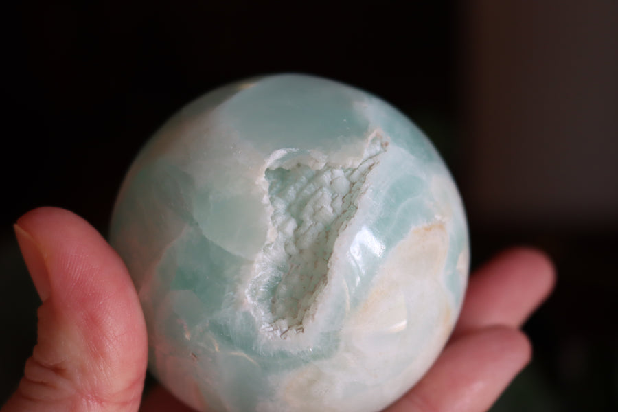 Caribbean calcite sphere 1 new