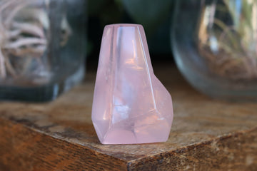 Rose quartz free form from Mozambique 12 new
