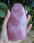 Rose quartz free form 1, new