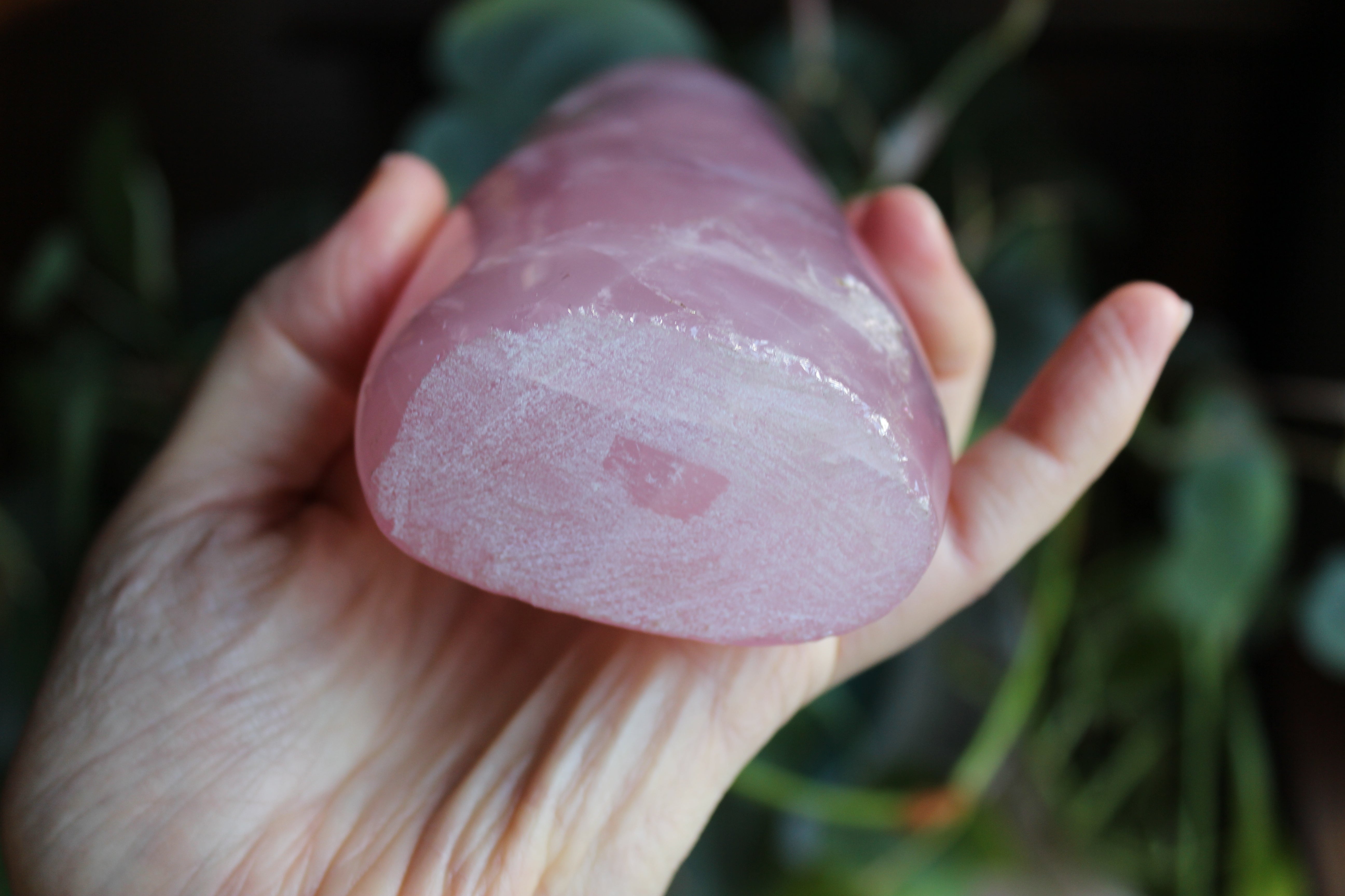 Rose quartz free form 1, new