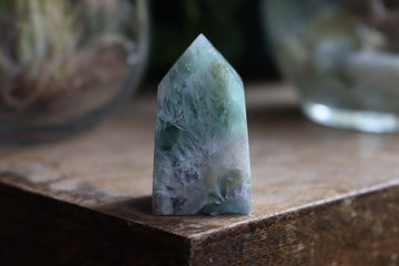 Fluorite tower with calcite snowflakes 3