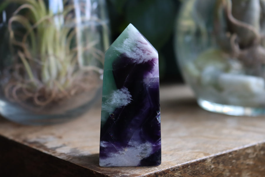 Fluorite tower with calcite snowflakes 6