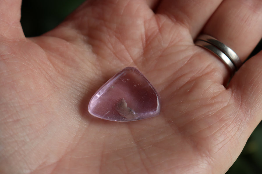 Polished pink kunzite 4