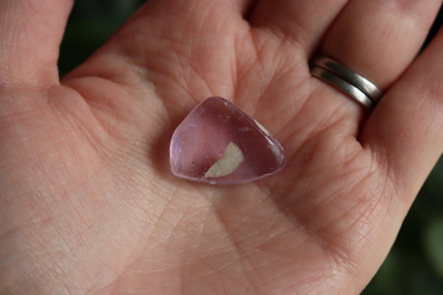 Polished pink kunzite 4