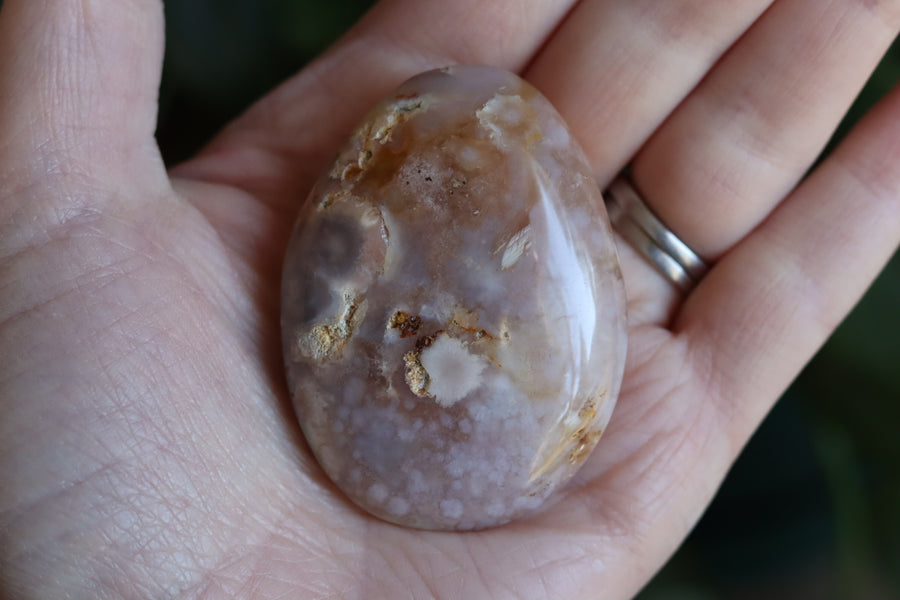 Flower agate pocket stone 15