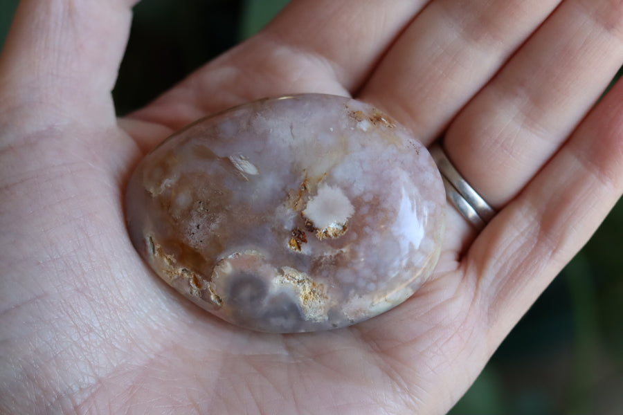 Flower agate pocket stone 15