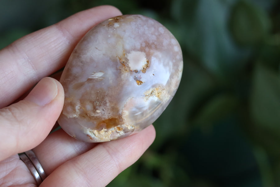 Flower agate pocket stone 15