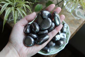 Hematite tumbled stone