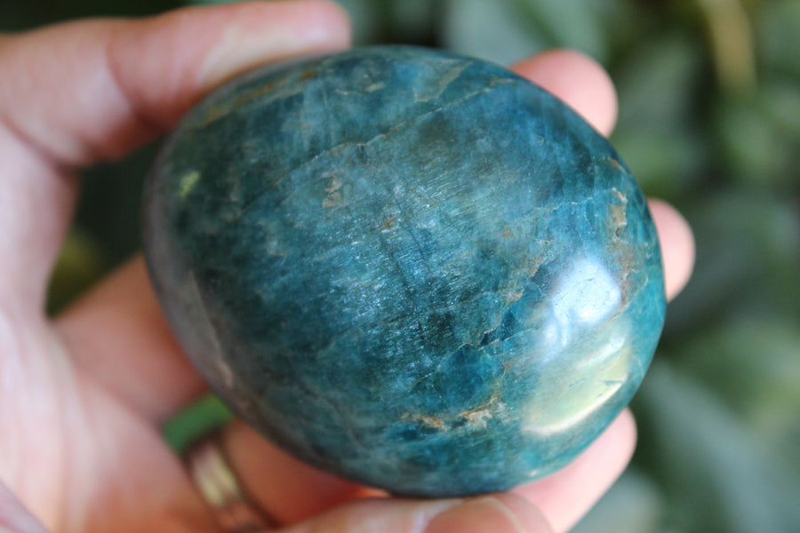 Blue apatite pocket stone 10