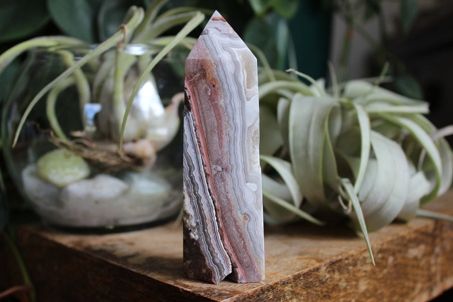 Crazy lace agate tower 10