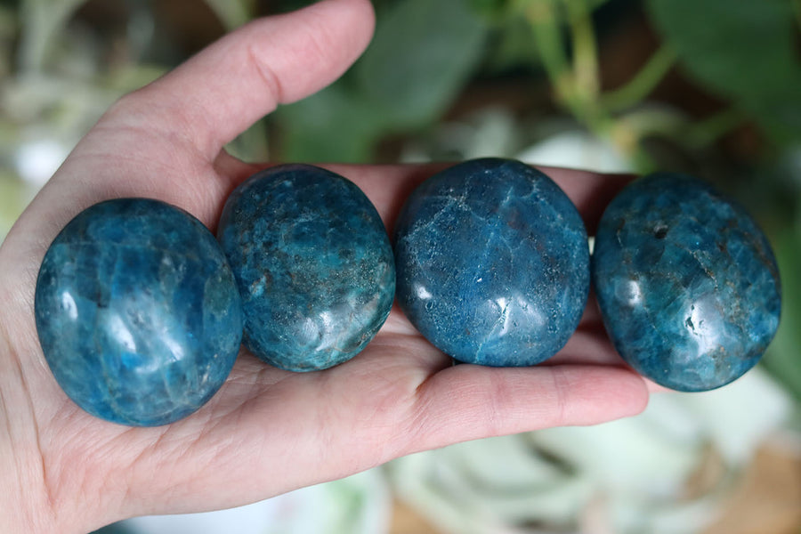 Blue apatite pocket stone