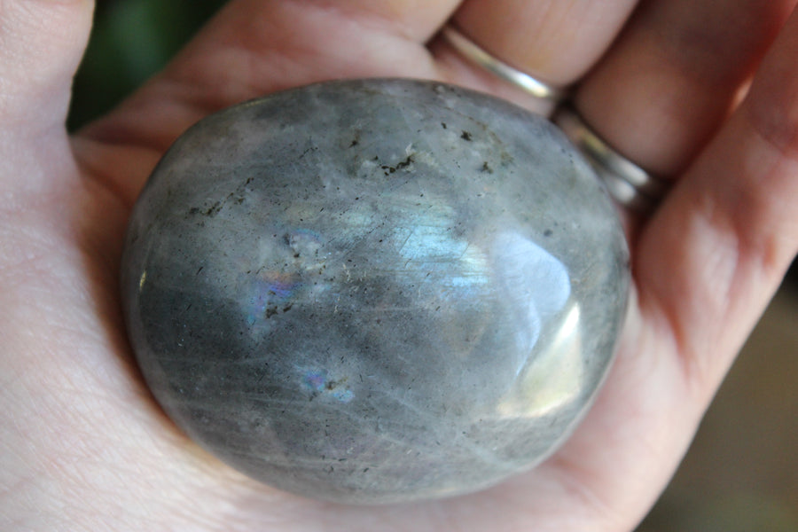 Labradorite pocket stone 6