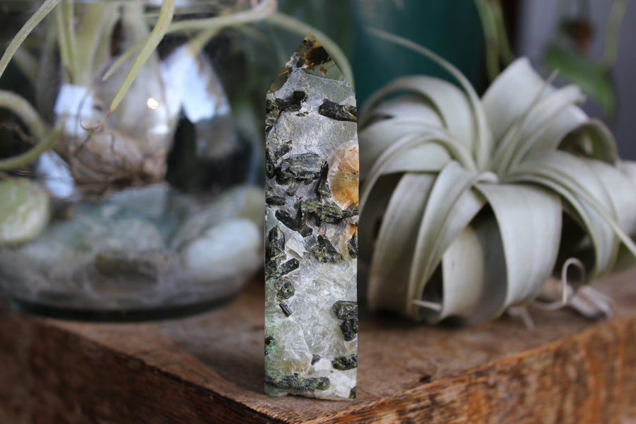 Prehnite cluster tower 1