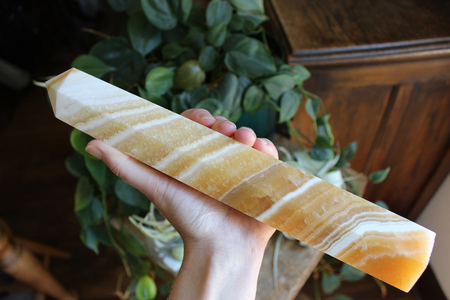 Large banded orange calcite tower 3