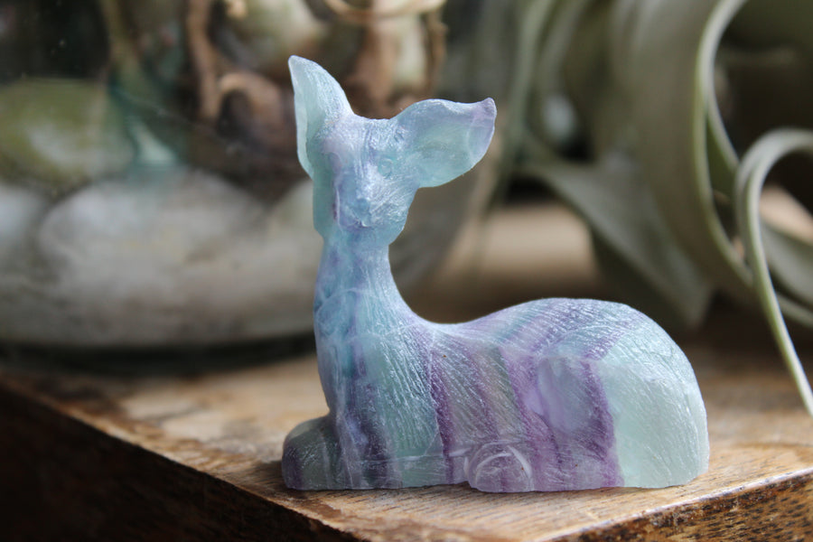 Hand carved fluorite deer 3