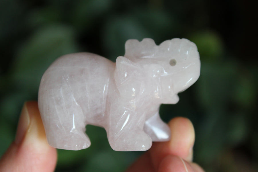Rose quartz elephant 2