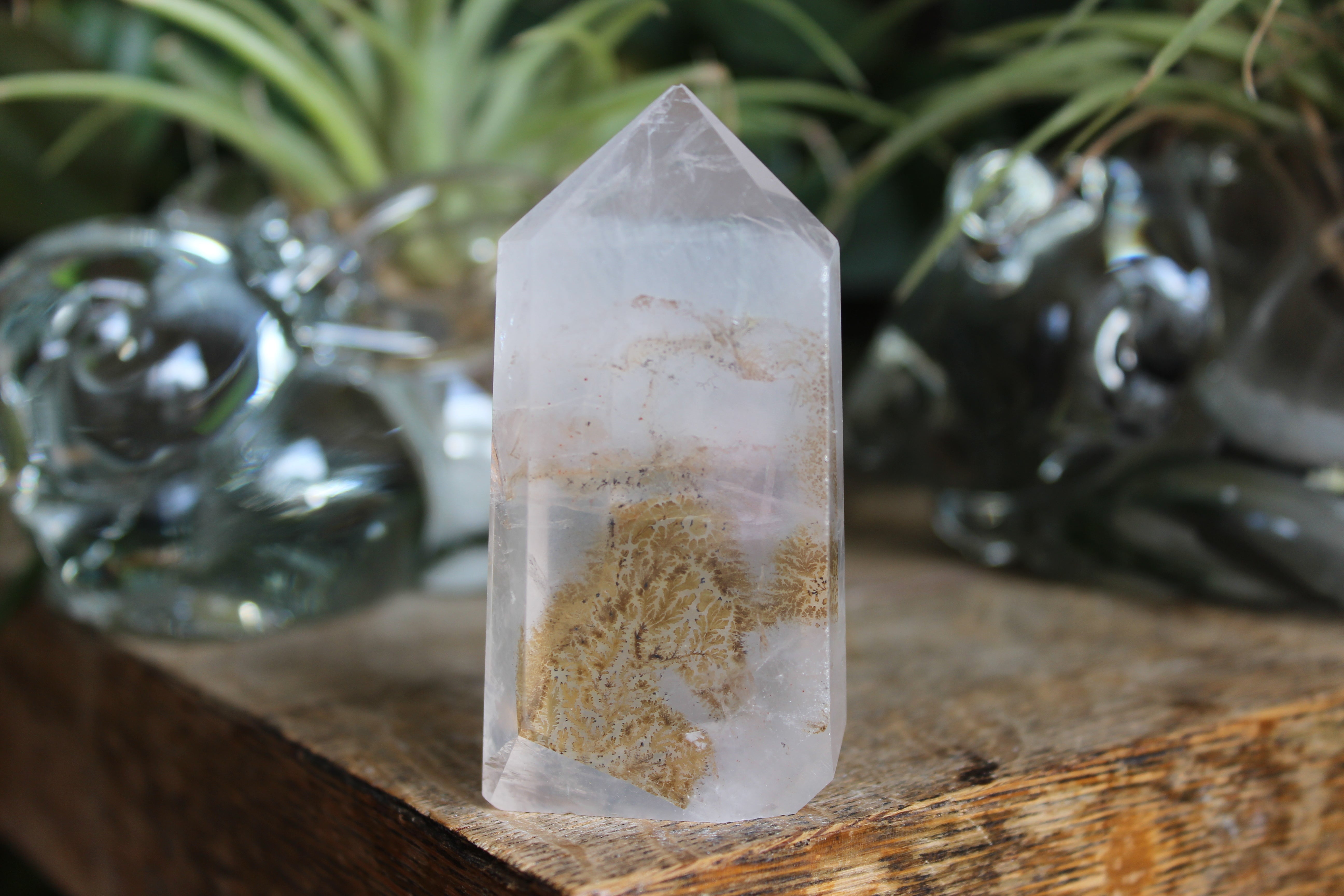 Dendritic quartz tower 1 sale