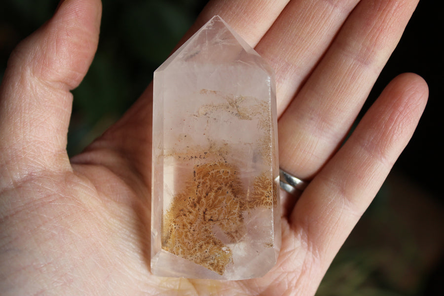 Dendritic quartz tower 1 sale