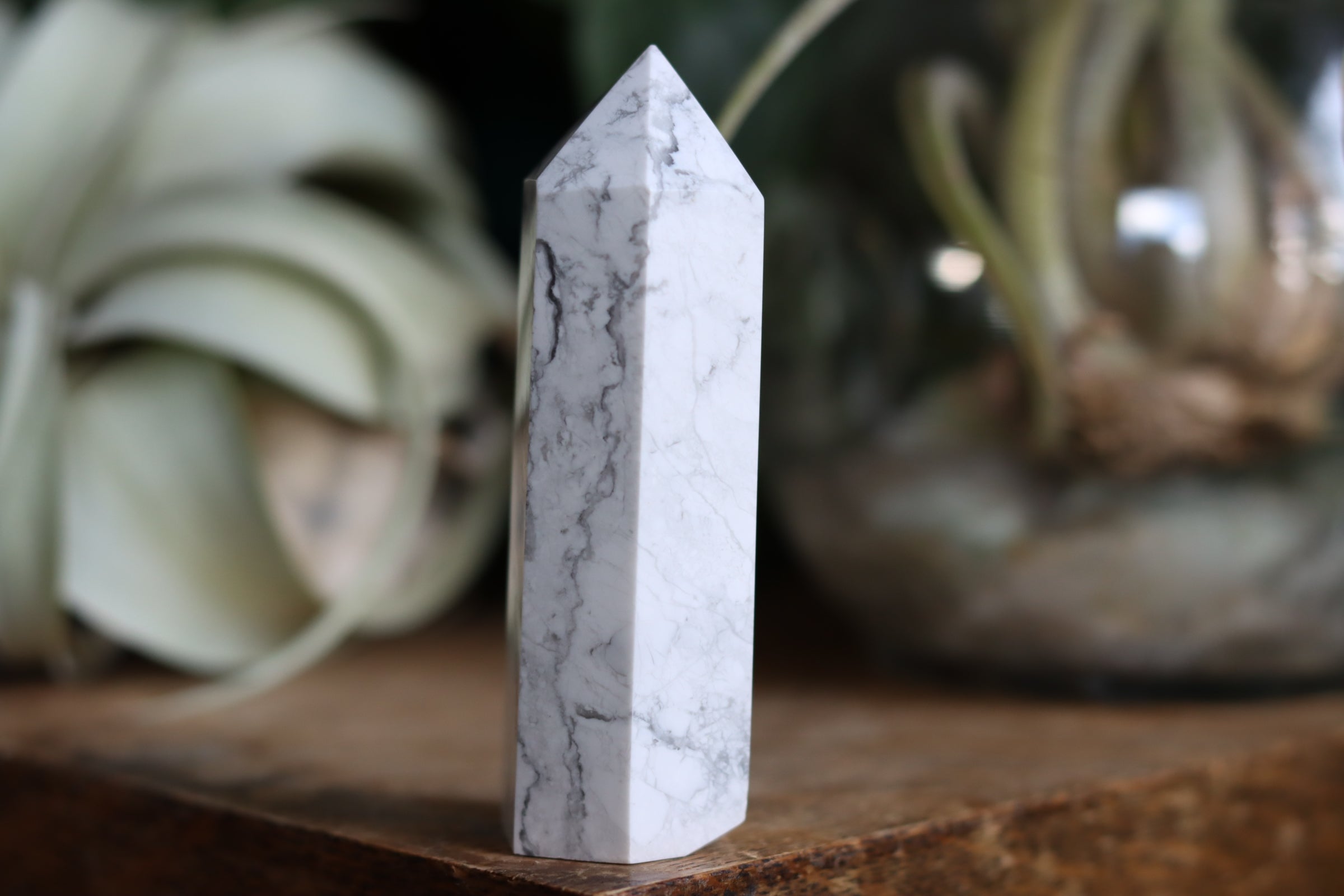 Howlite tower 3