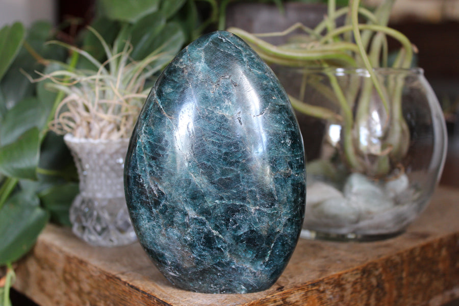 Green/teal apatite free form 5