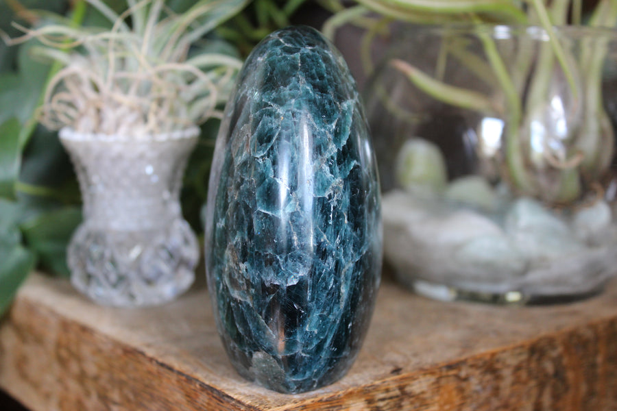 Green/teal apatite free form 6