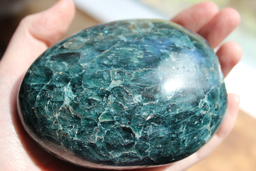 Green/teal apatite free form 6