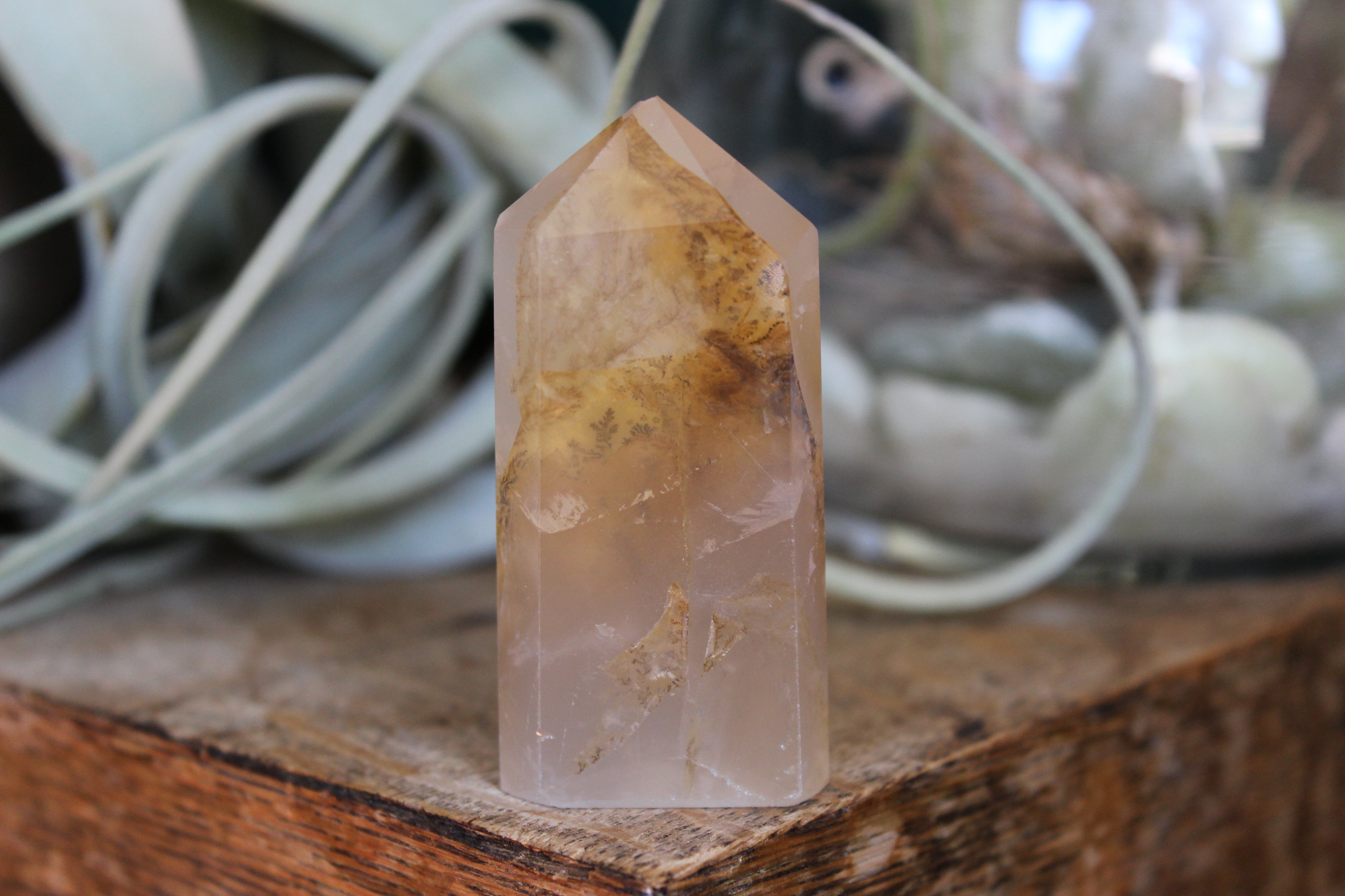 Dendritic quartz tower 4 sale