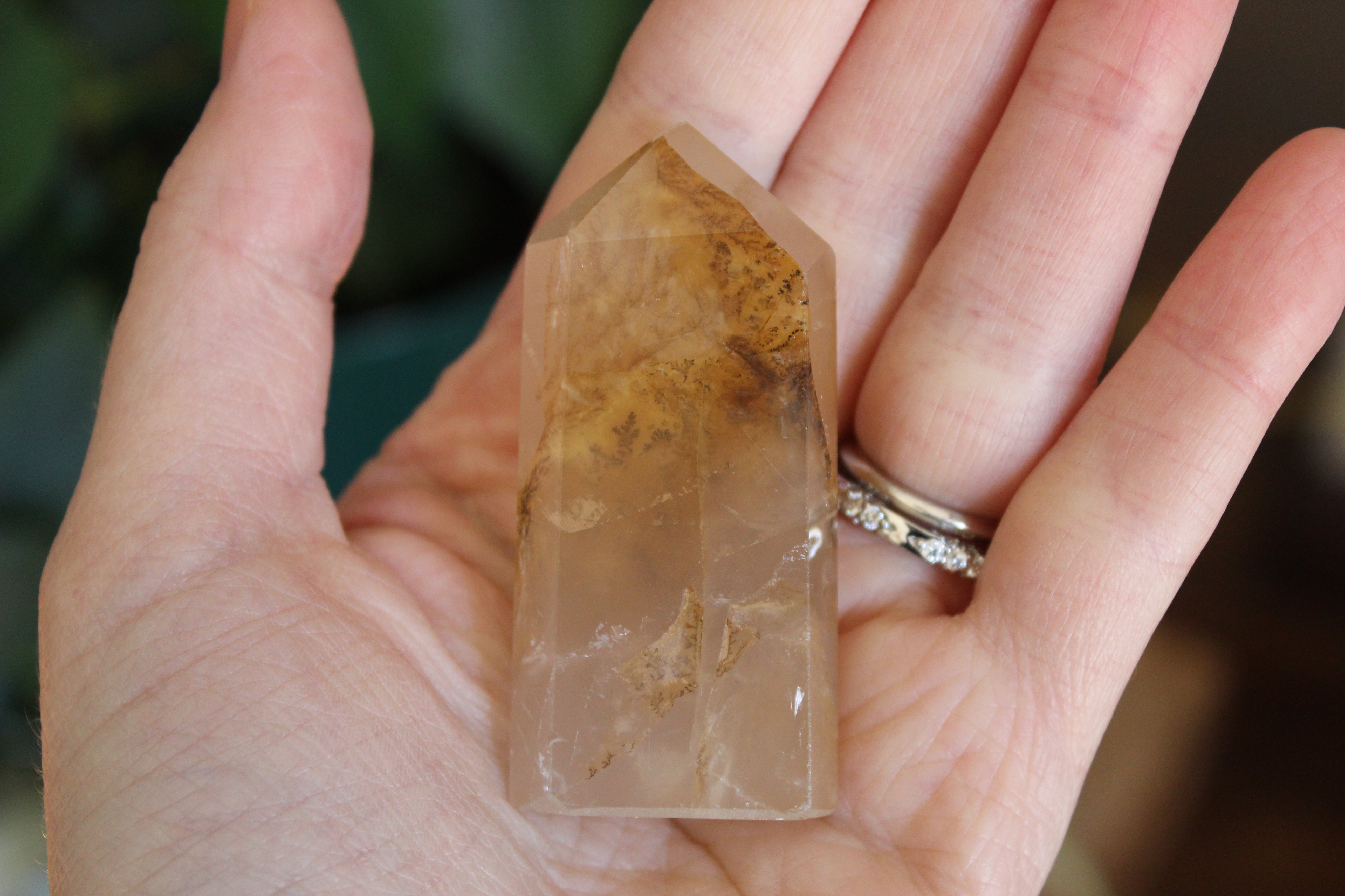 Dendritic quartz tower 4 sale