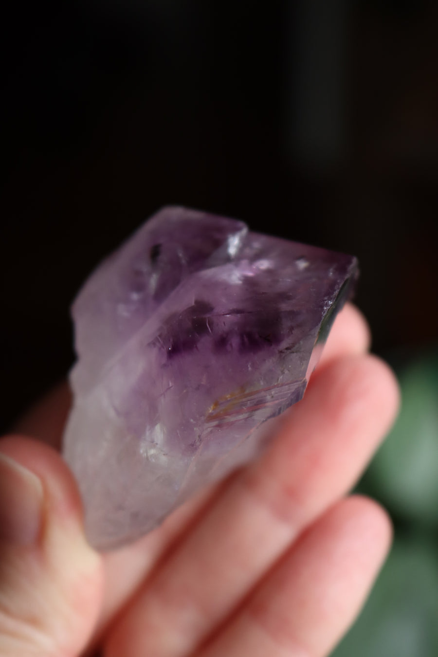 Natural/raw amethyst point 2