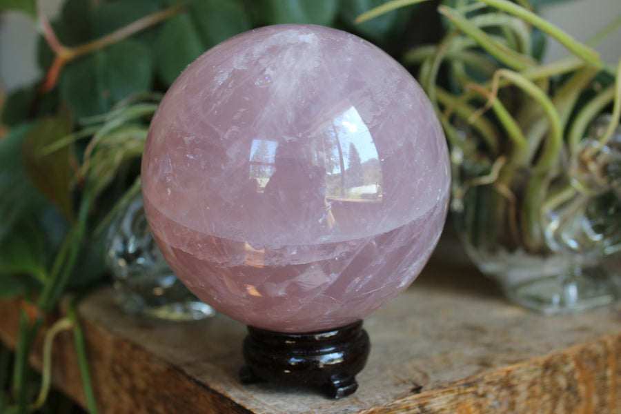 Rose quartz sphere 1