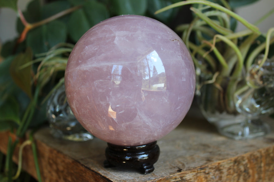 Rose quartz sphere 1