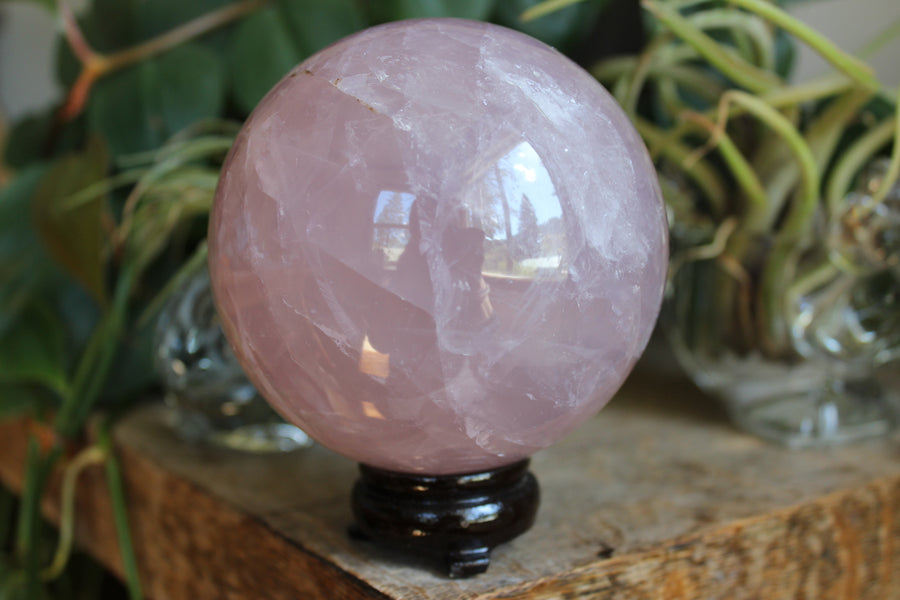 Rose quartz sphere 1