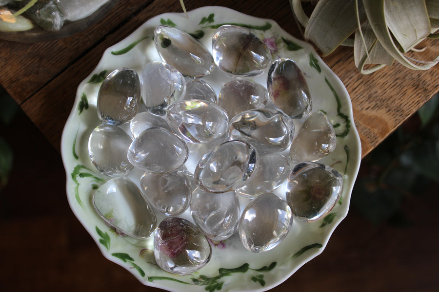 Large high grade clear quartz tumbled stone