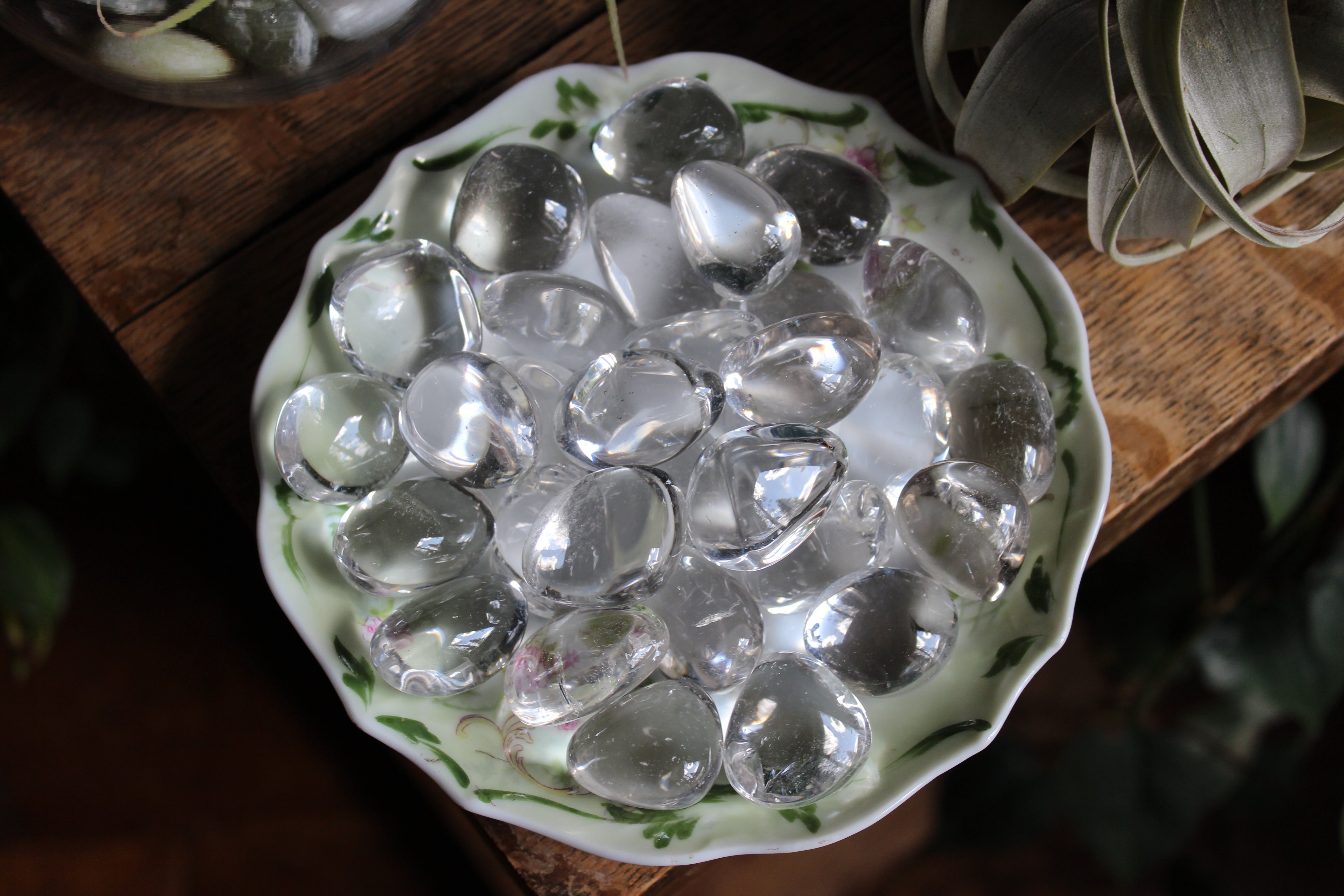 Medium high grade clear quartz tumbled stone