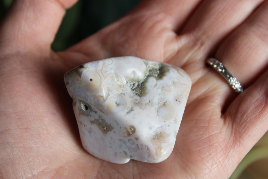 8th vein ocean jasper tumbled stone 1